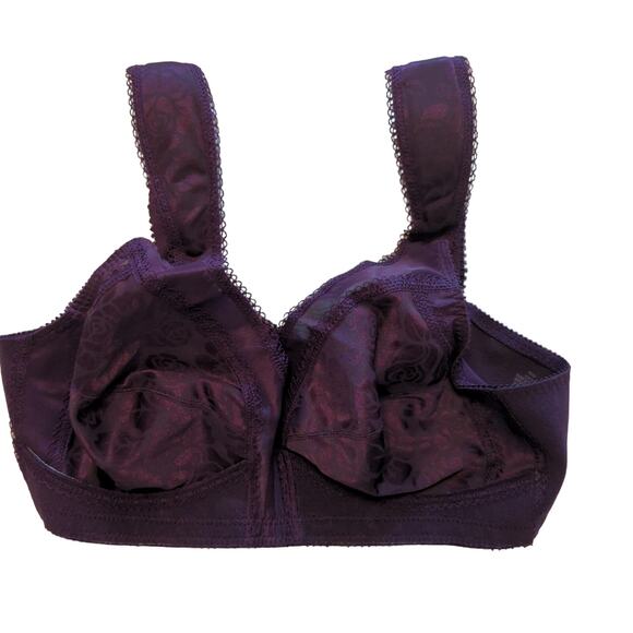 Playtex 18 Hour Ultimate Shoulder Comfort Wirefree Bra, NWT, 36B - Picture 3 of 6